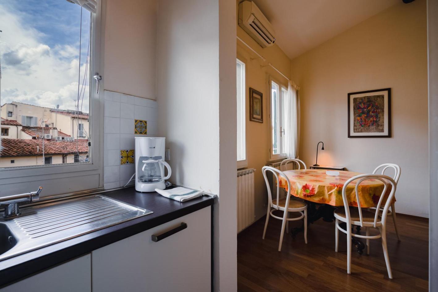 Puccini With Terrace Appartamento *