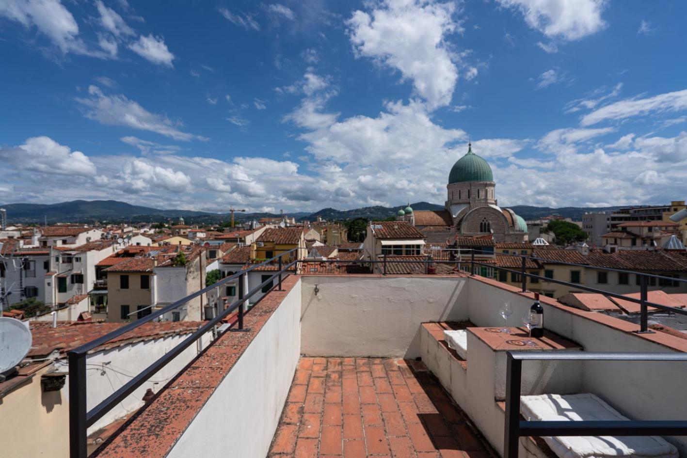 Puccini With Terrace Firenze